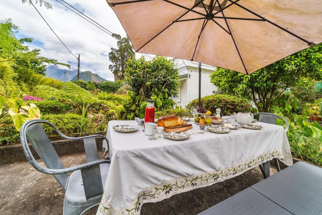 La Villa Blanche, Hell-Bourg Salazie Bagian luar foto